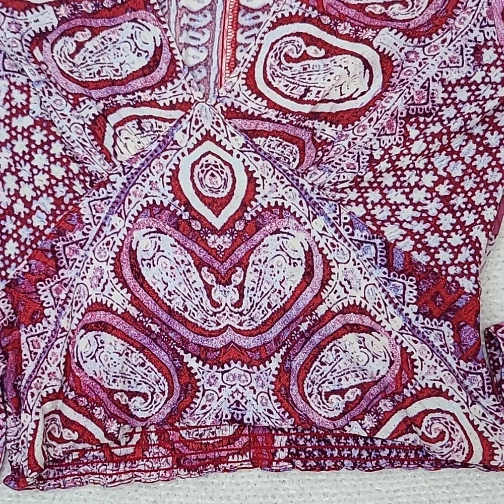 Free People Wild & Free Long Sleeve VNeck Cropped Paisley Print Blouse Red/White